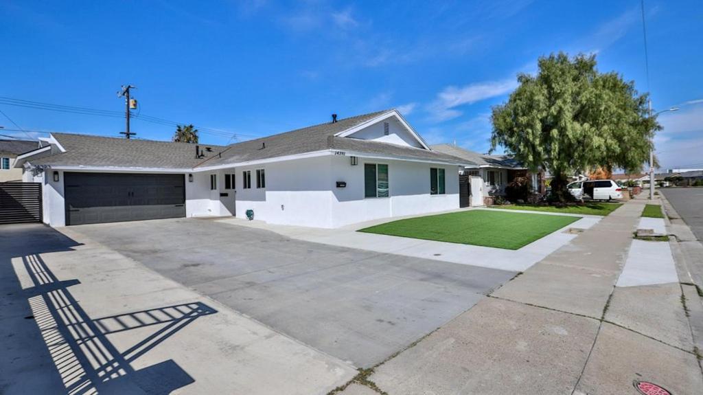 H&H Modern Lux 4Bd 1 King Suite 3 Queen Socal Disney Westminster Buitenkant foto